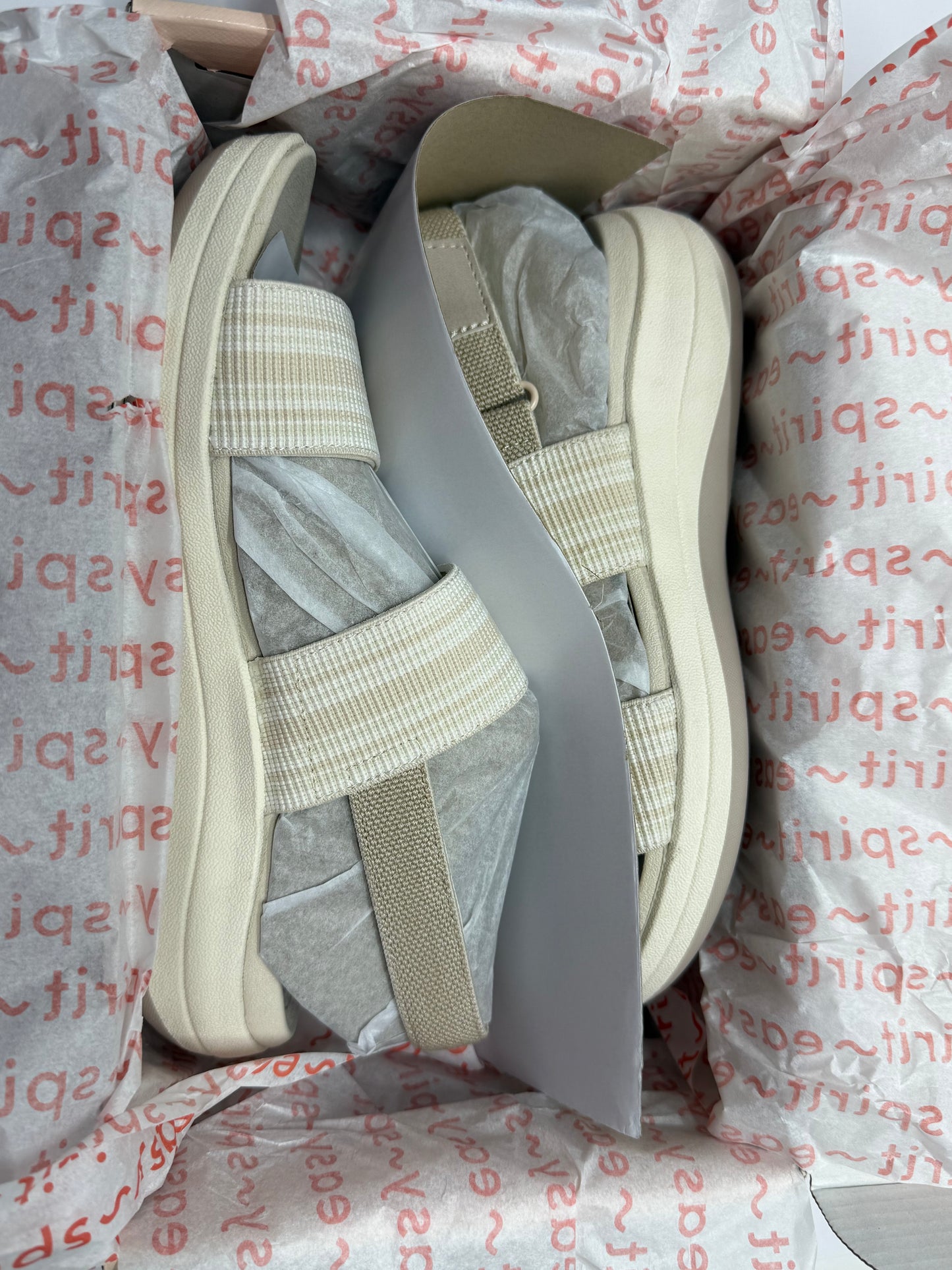 New Women’s Easy Spirit